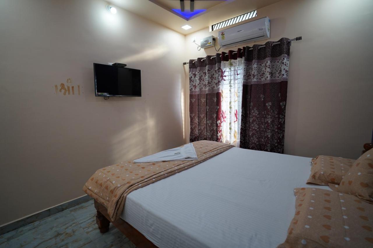 Akash Homestay ฮัมปี ภายนอก รูปภาพ